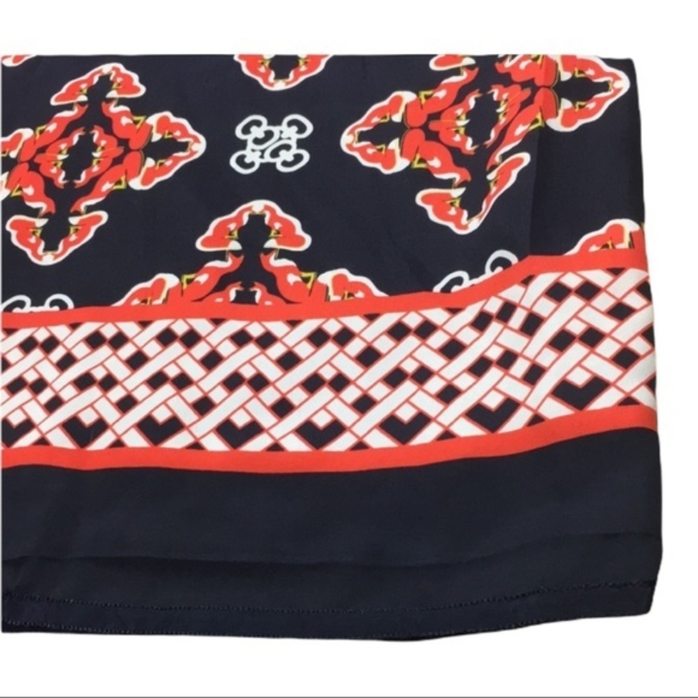 Crown & Ivy Dress - Picture 3 of 8